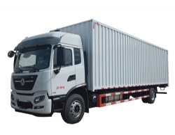 4*2 DONGFENG Light Duty Cargo Truck 26 foot Box light trucks for sale